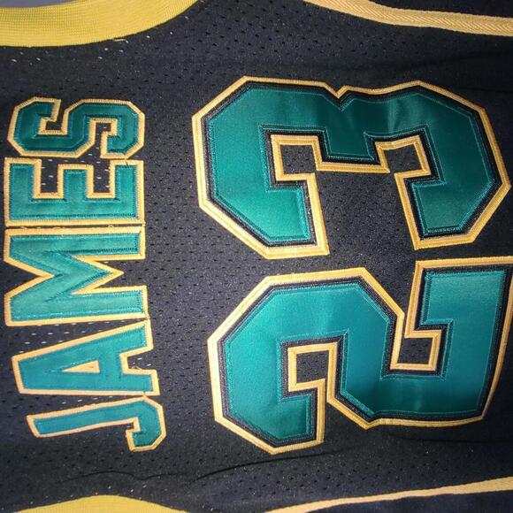 LeBron James St. Vincent-St. Mary High School Basketball Jersey - Size XL - Picture 3 of 6